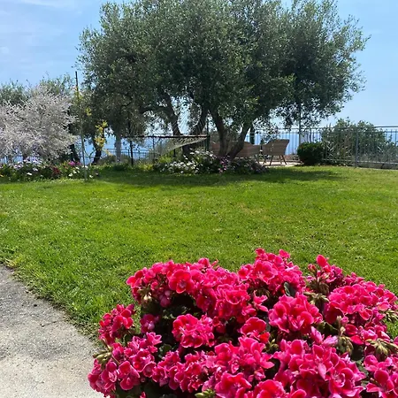Casa Vista Mare - Superb Garden And Parking Included Villa Imperia Exterior photo