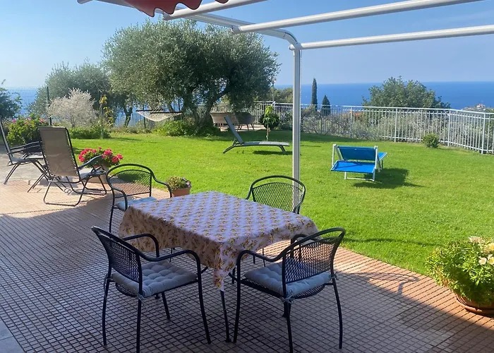 Casa Vista Mare - Superb Garden And Parking Included