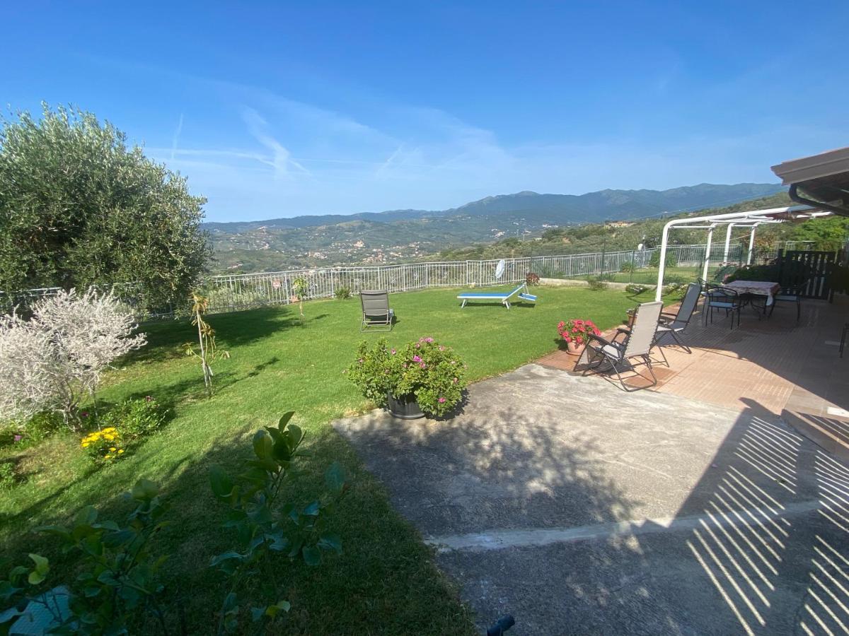 Casa Vista Mare - Superb Garden And Parking Included Imperia