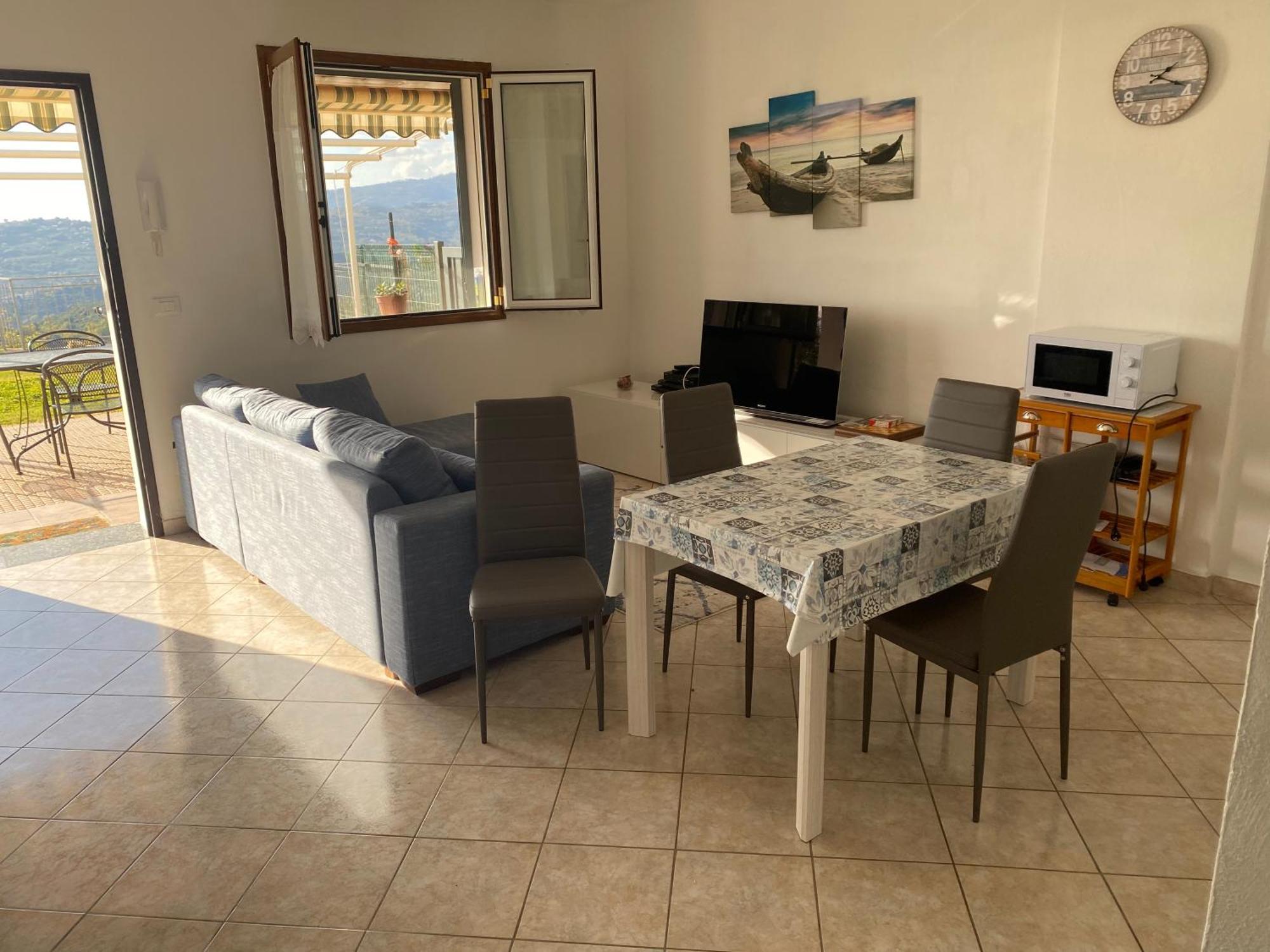 Vakantiehuis Casa Vista Mare - Superb Garden And Parking Included Imperia